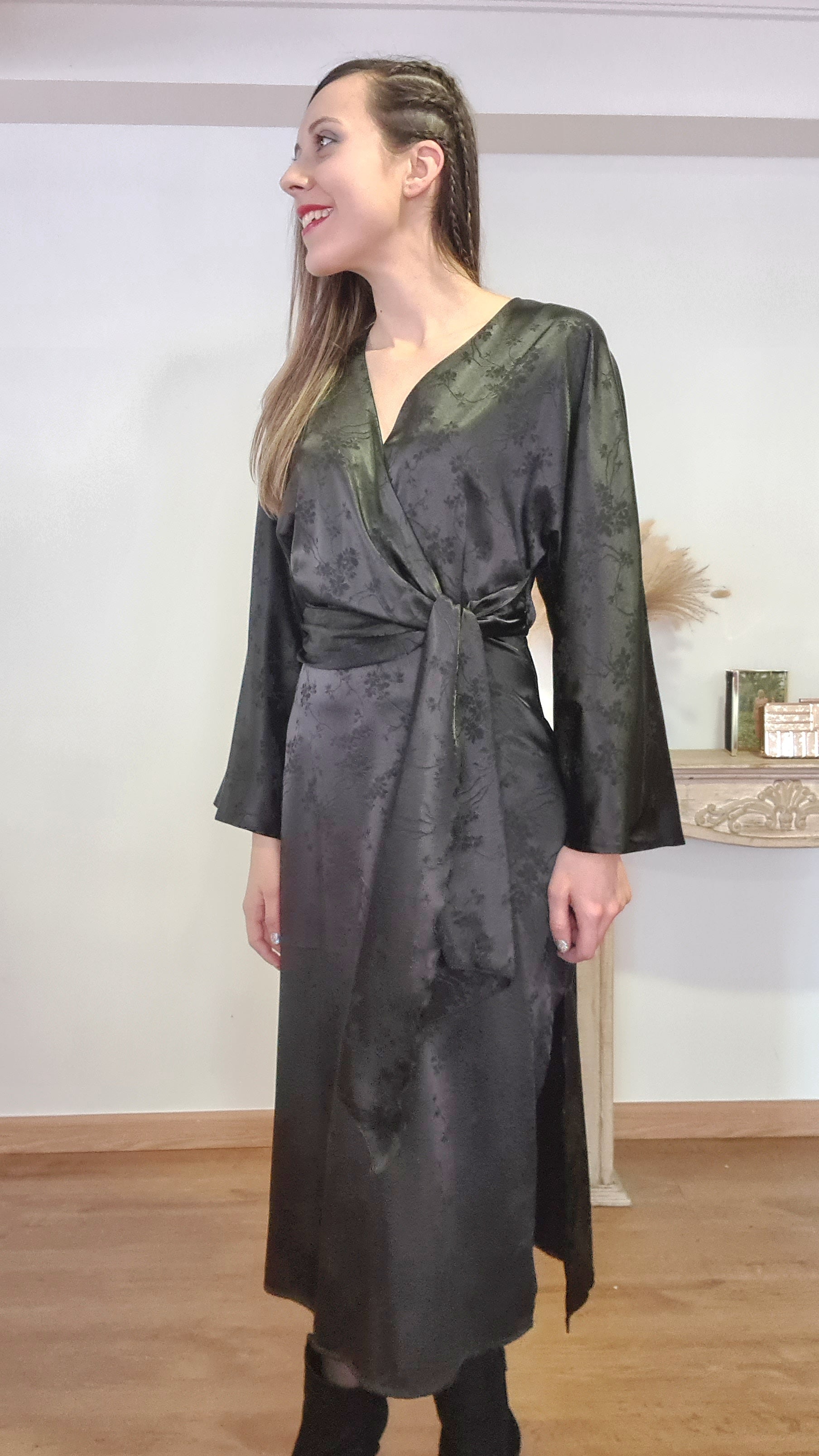 Vestido Negro Cruzado