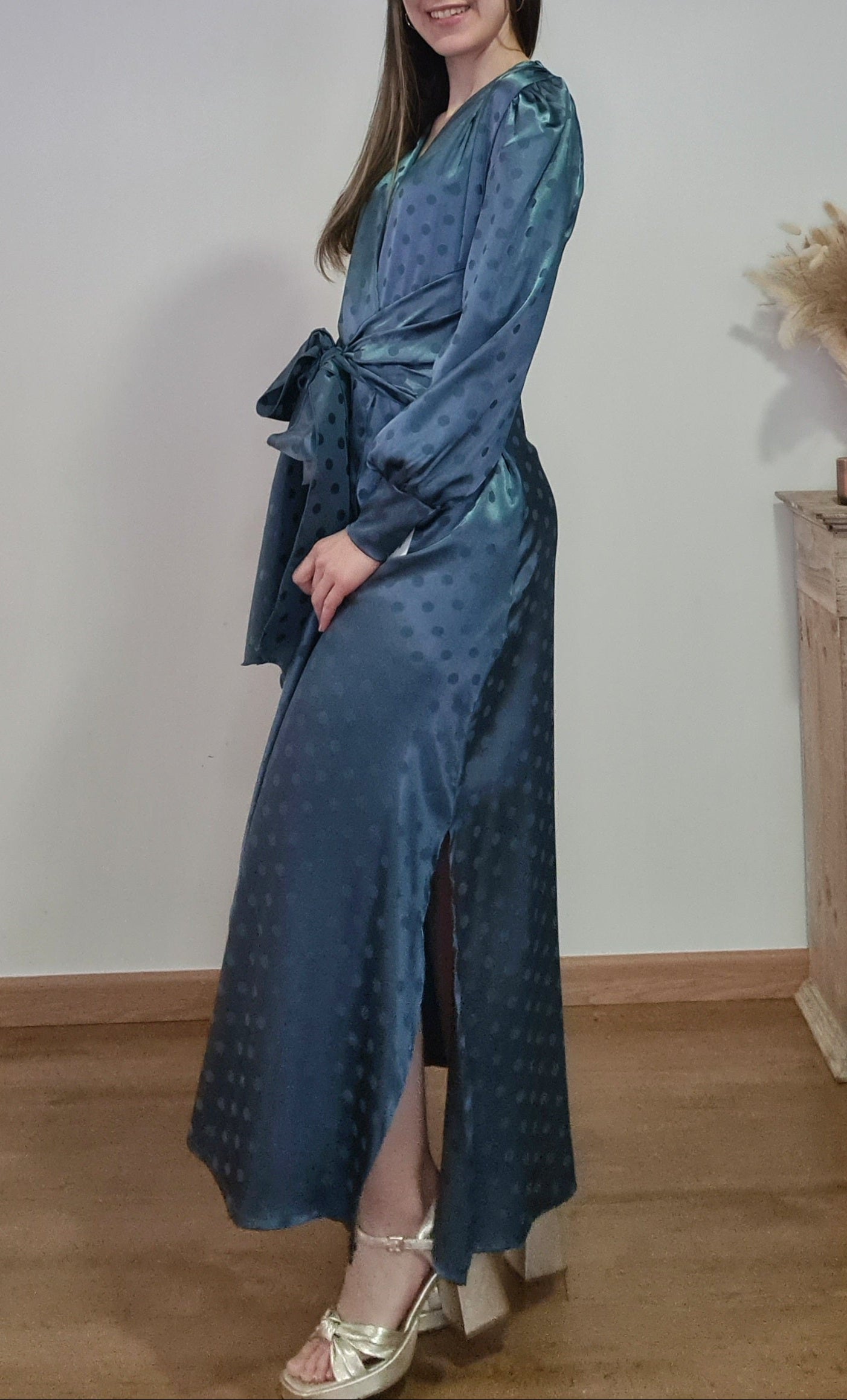 Vestido Raso Lunares