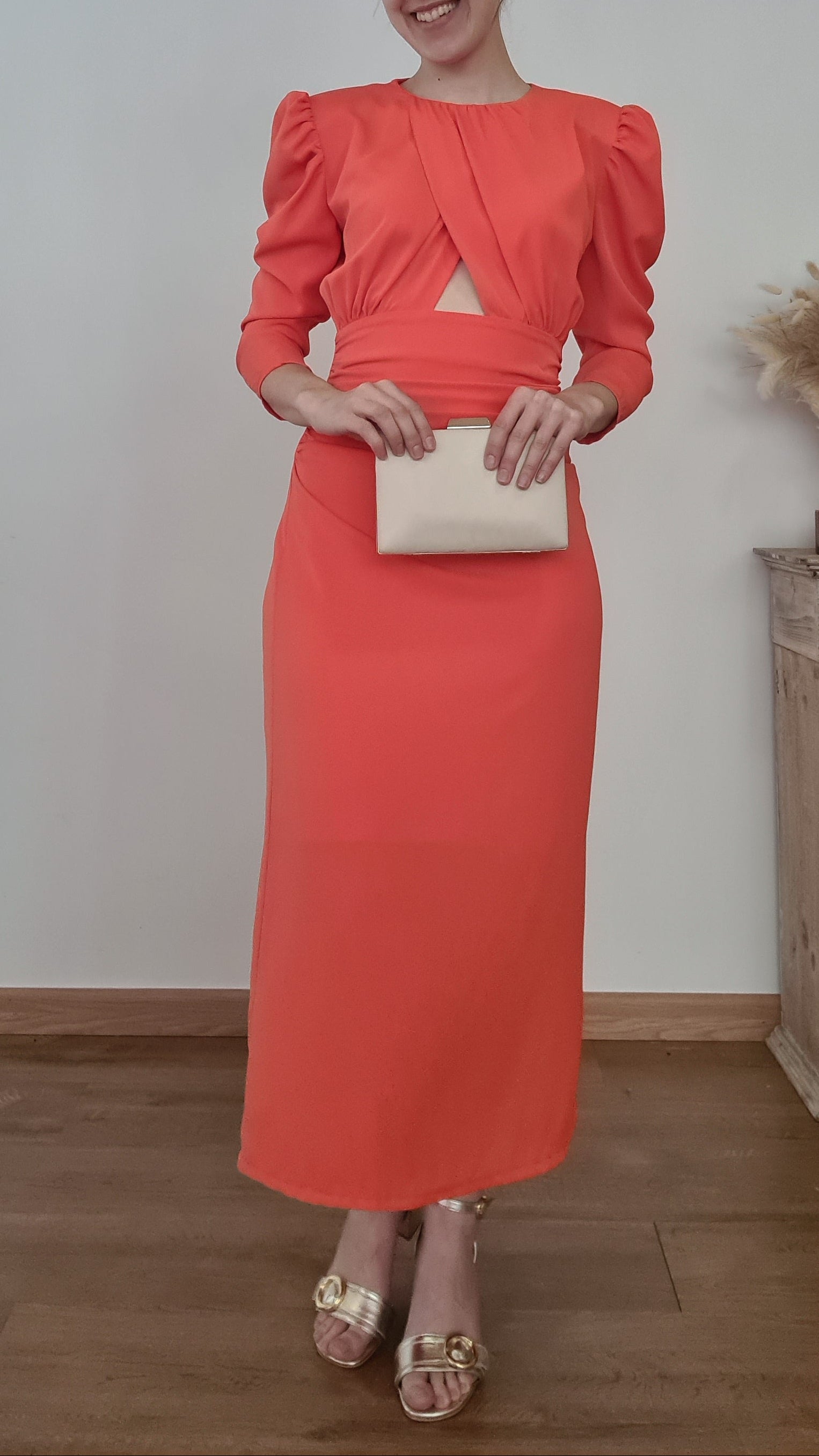 Vestido Naranja Abertura