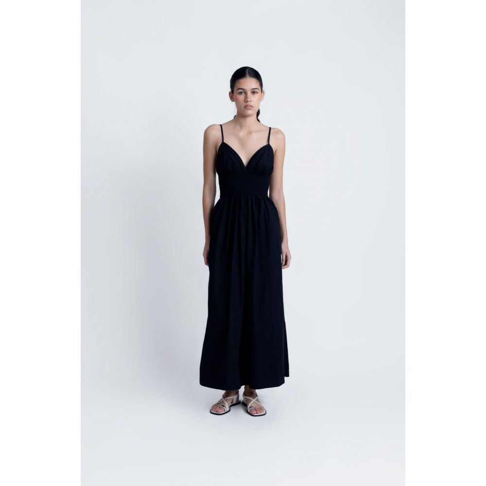 Vestido Negro Bordado