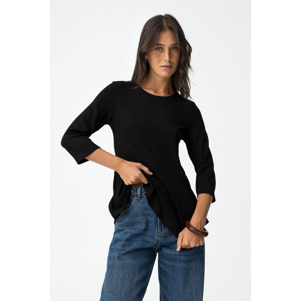 Camiseta Negra Kelly