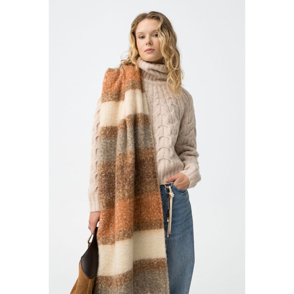 Jersey Beis Yggdrasil