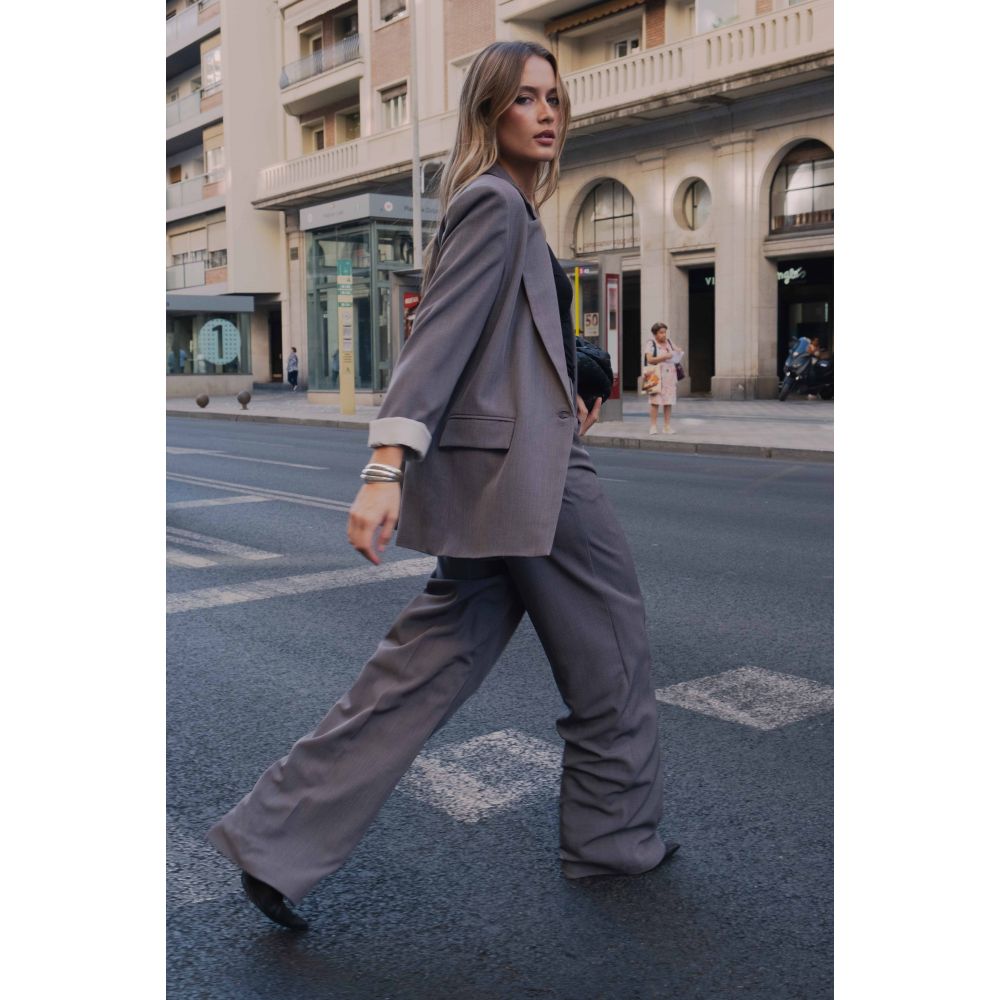 Blazer Gris Puño Estampado