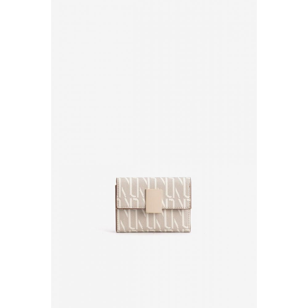 Monedero Marron 4560