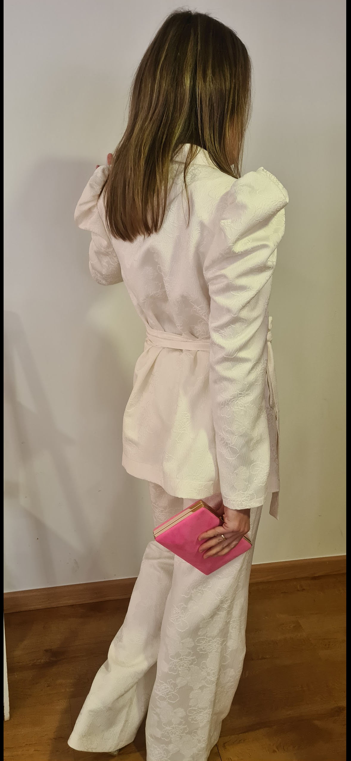 Traje Jacquard Crudo