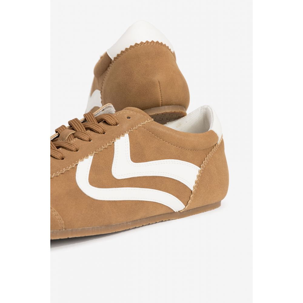 Deportiva Marron 198
